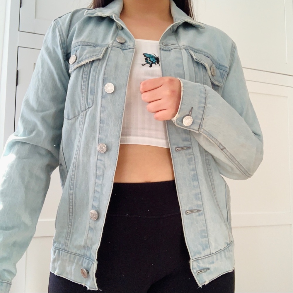 Refuge Jean Jacket Size Small